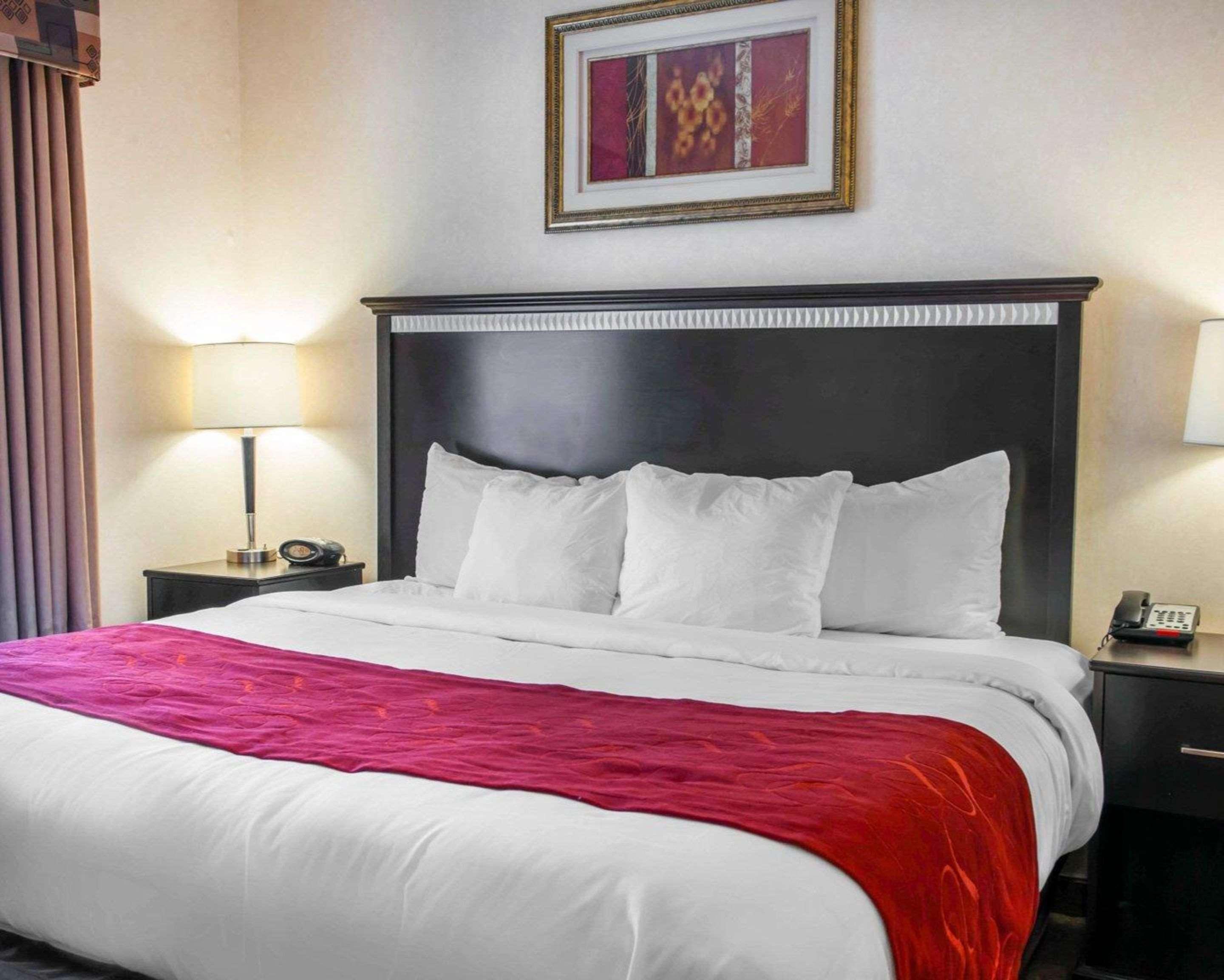 Comfort Suites Southport Extérieur photo