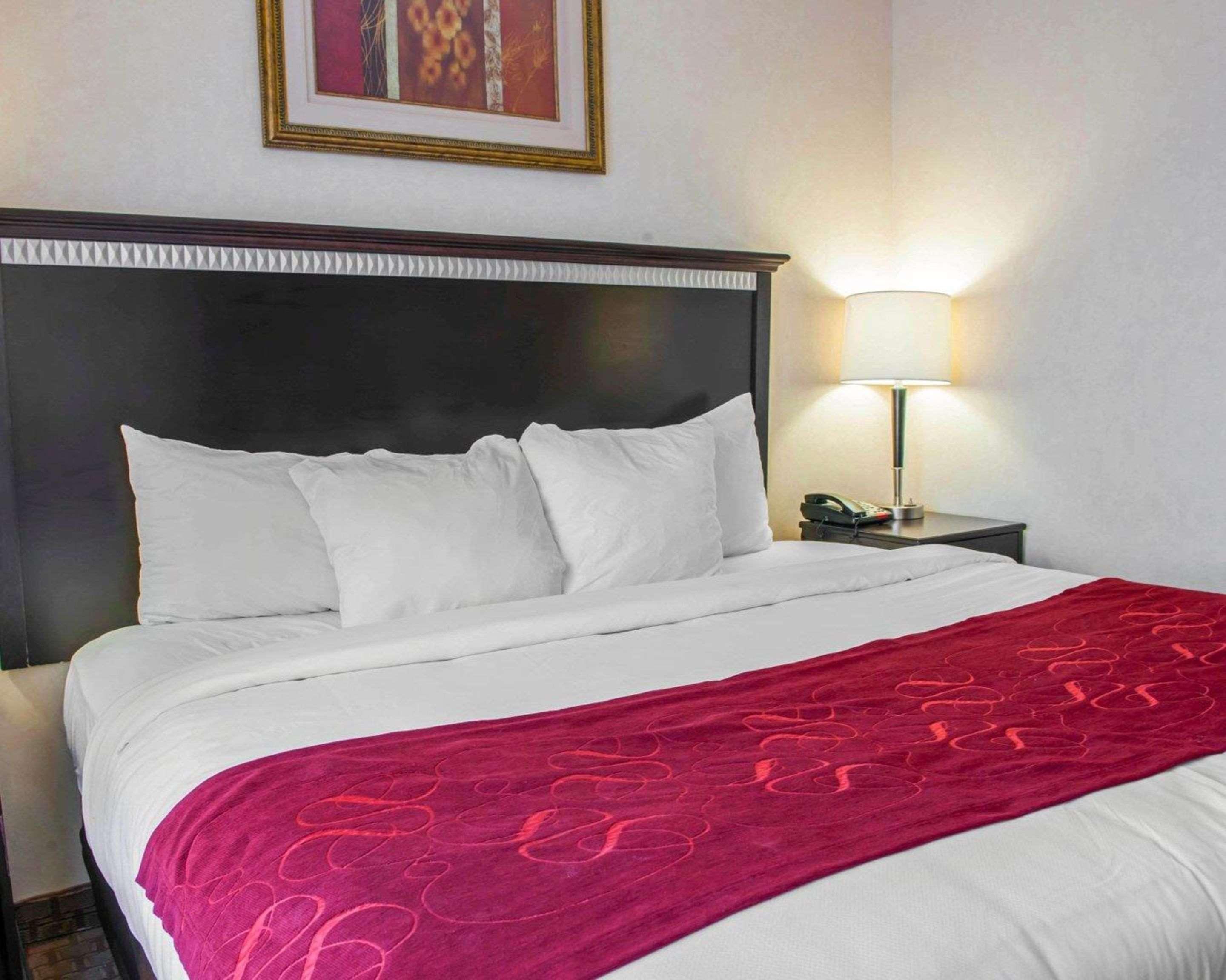 Comfort Suites Southport Extérieur photo