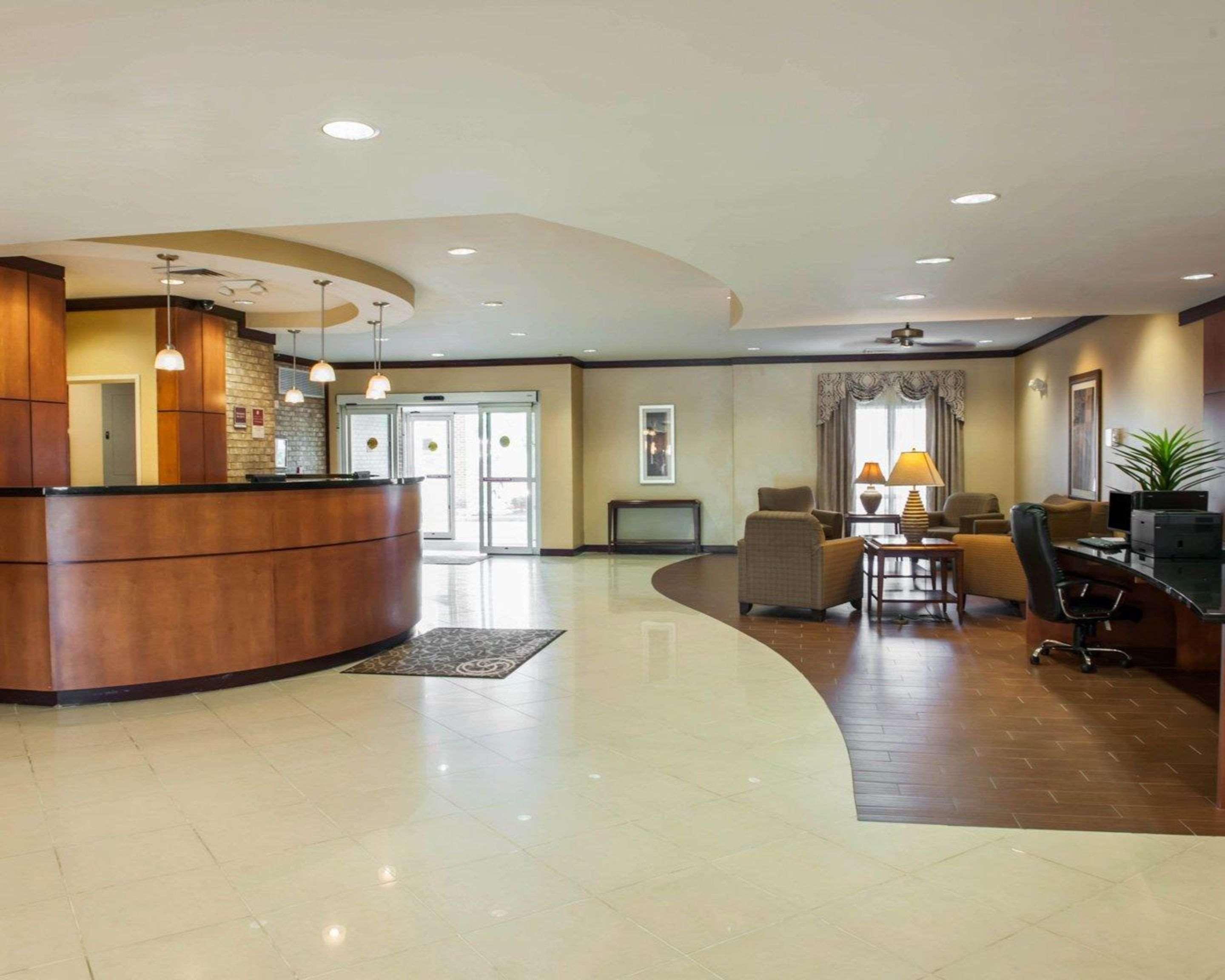 Comfort Suites Southport Extérieur photo