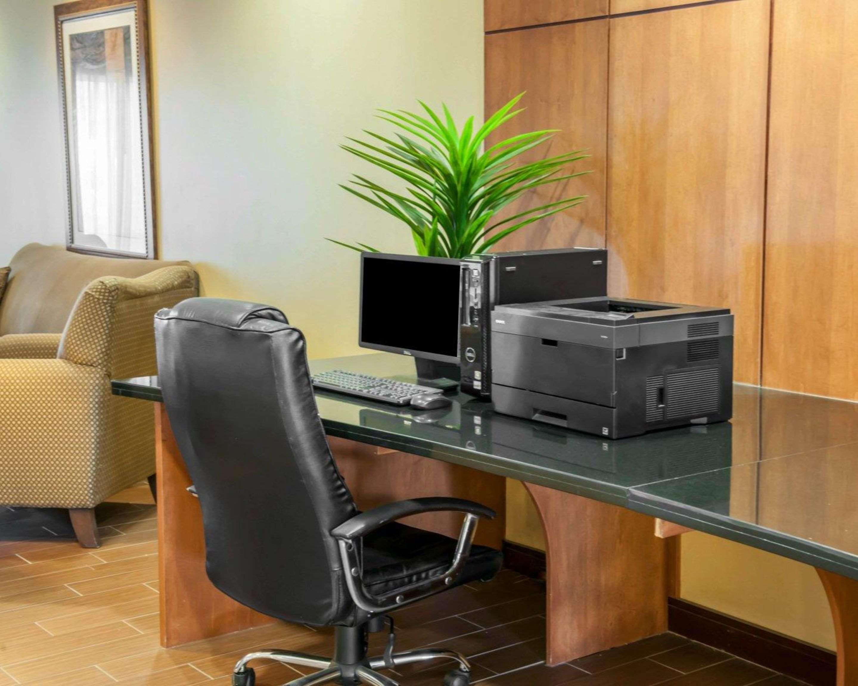 Comfort Suites Southport Extérieur photo