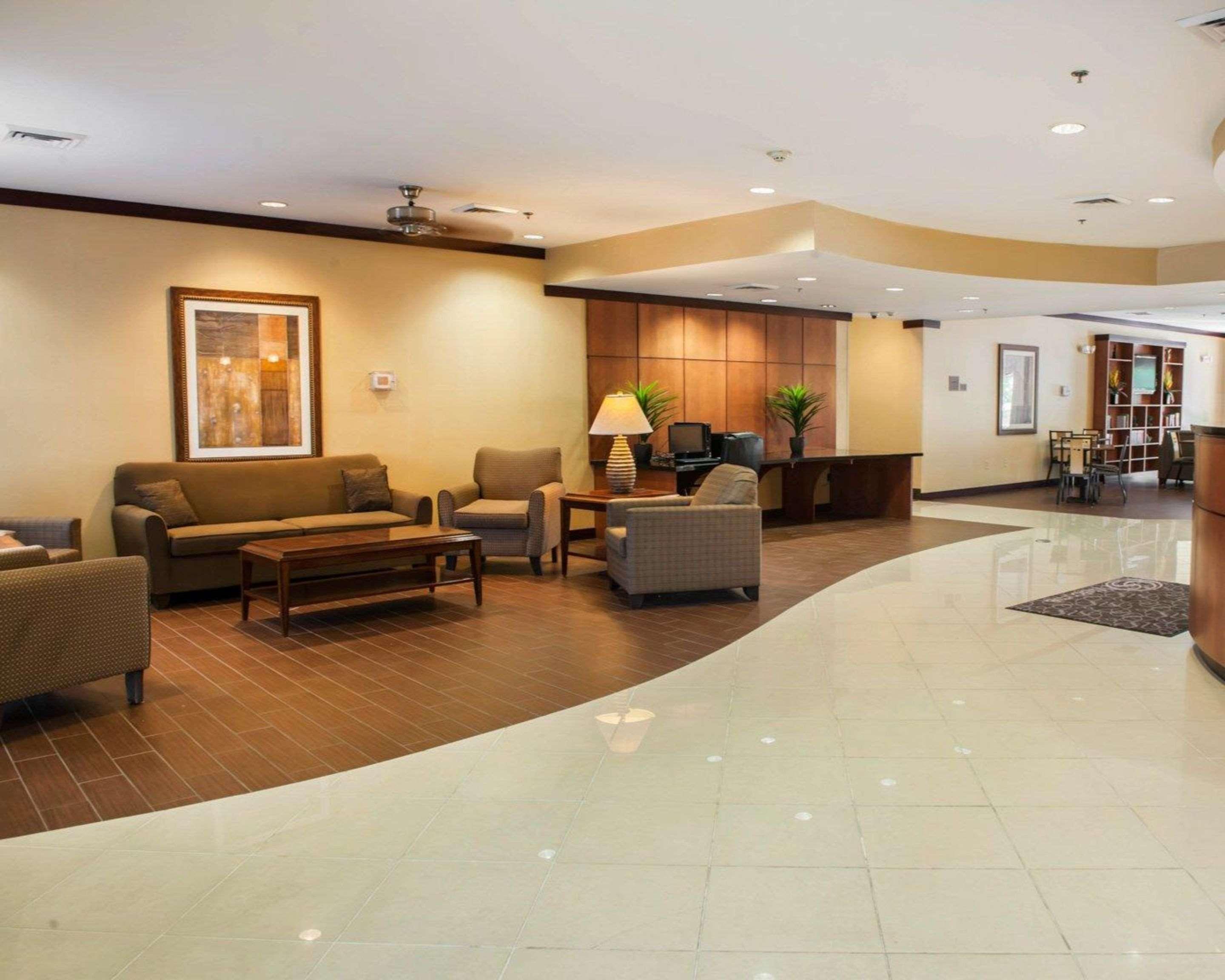 Comfort Suites Southport Extérieur photo