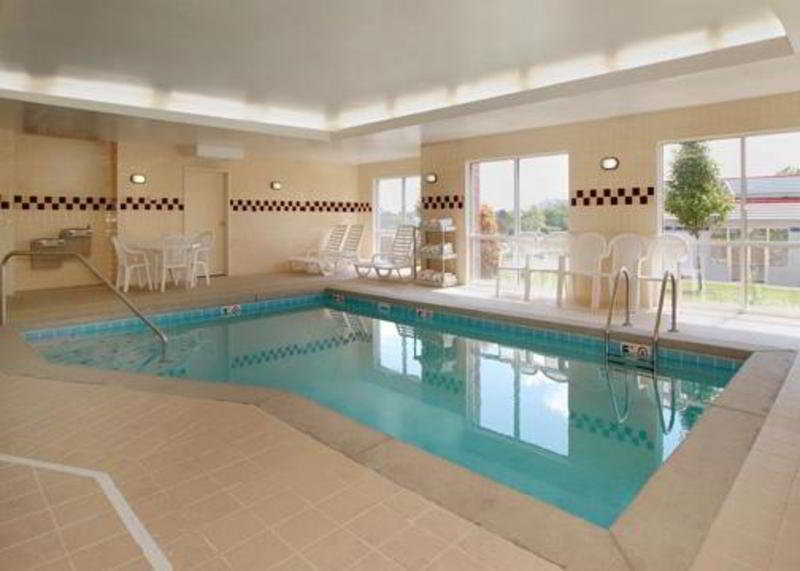 Comfort Suites Southport Extérieur photo