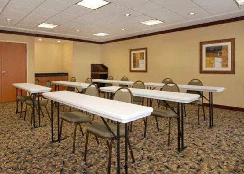 Comfort Suites Southport Extérieur photo